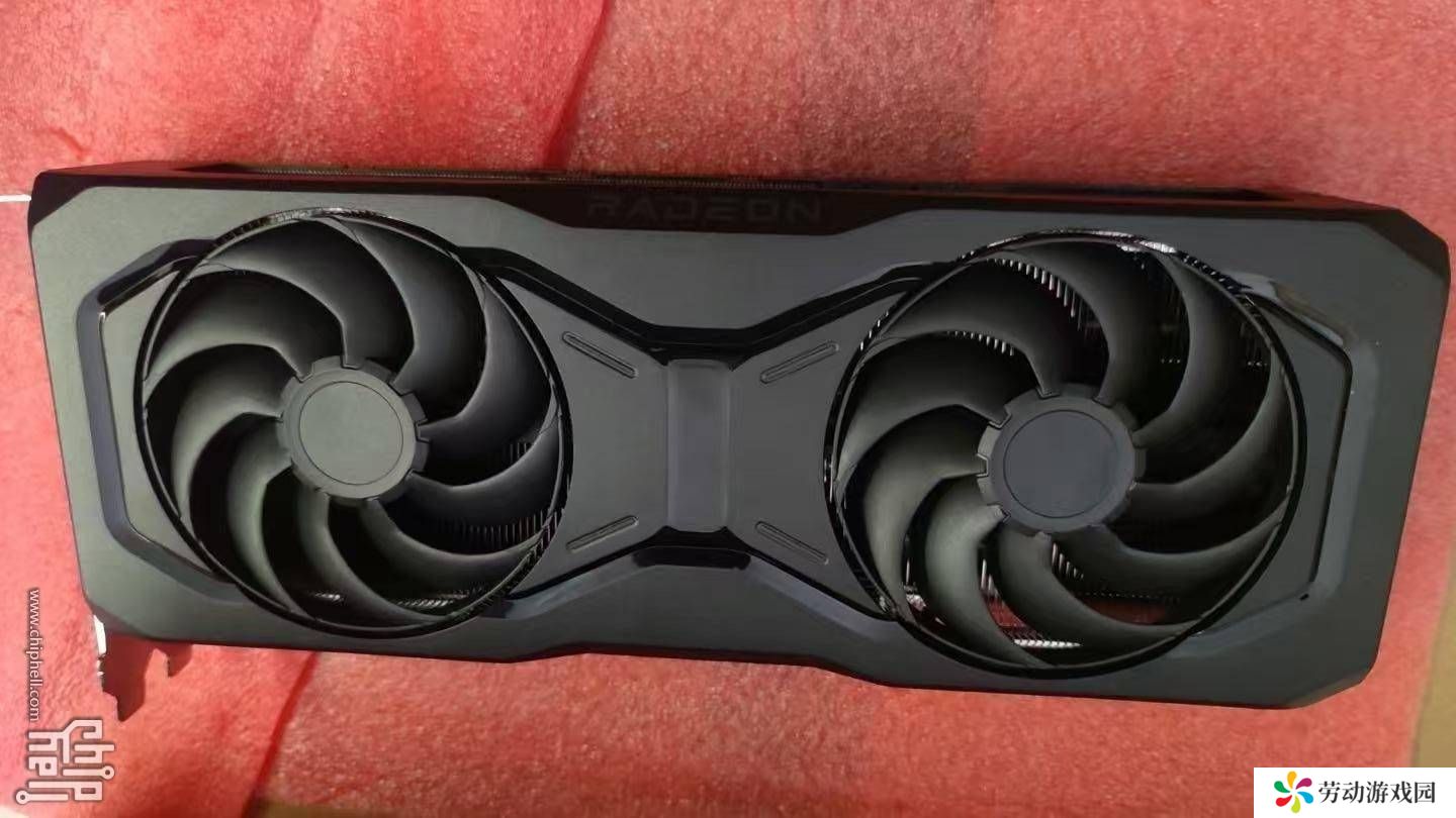 AMD Radeon RX 9070 OEM显卡现身，双风扇设计有何不同？